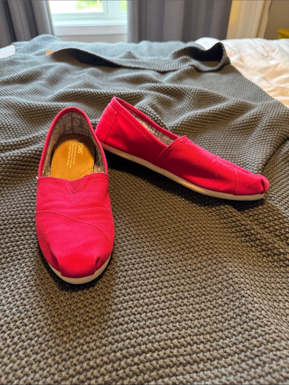 Toms Women’s Canvas Slip-Ons in Bright Red